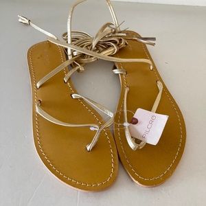 NWT Pilcro Anthropologie Tie Up Gold Leather Thong Sandals